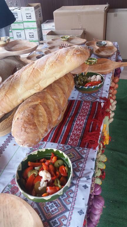 Vălenii de Munte Pensiunea Dely_Cios מראה חיצוני תמונה