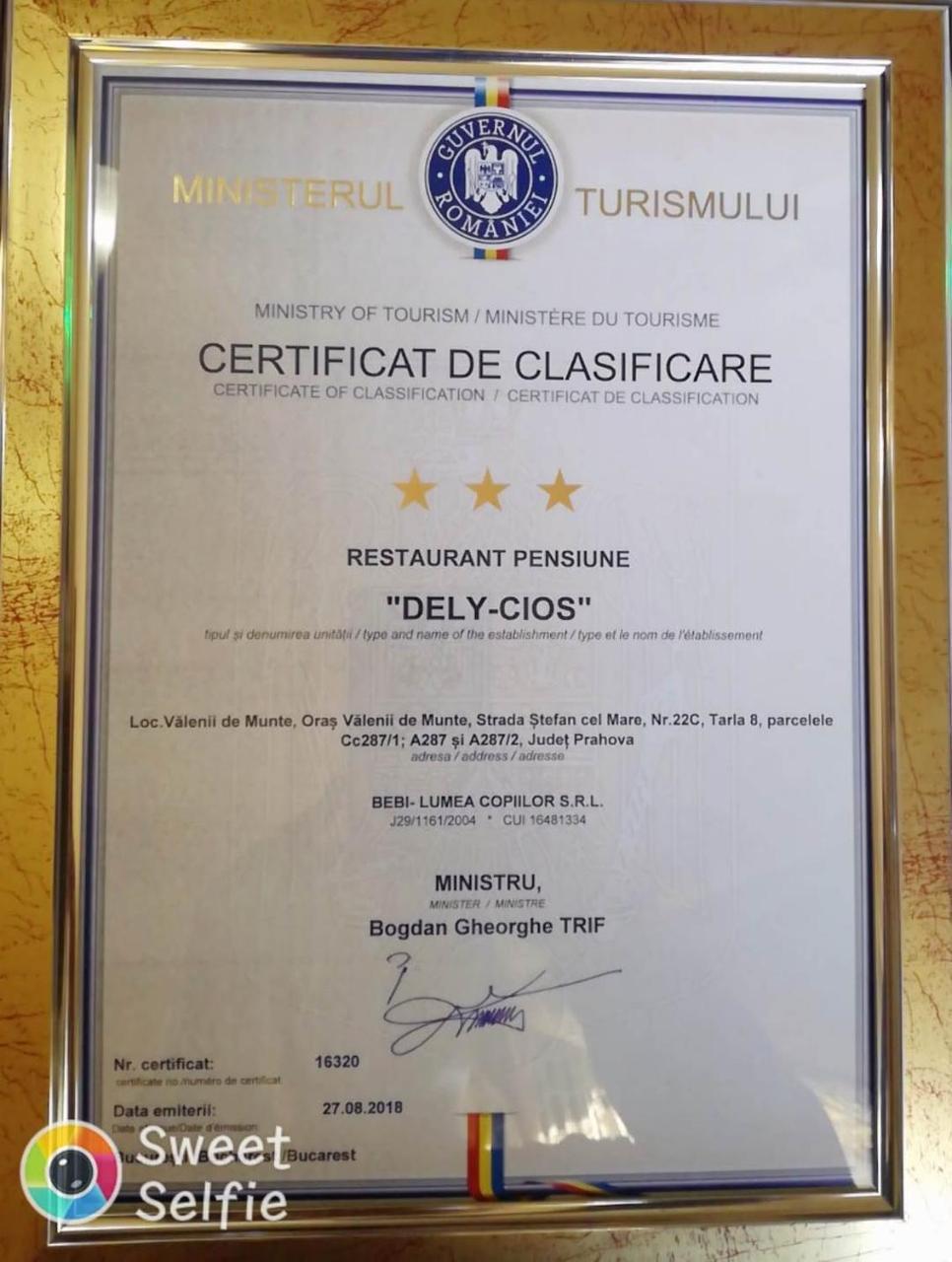 Vălenii de Munte Pensiunea Dely_Cios מראה חיצוני תמונה